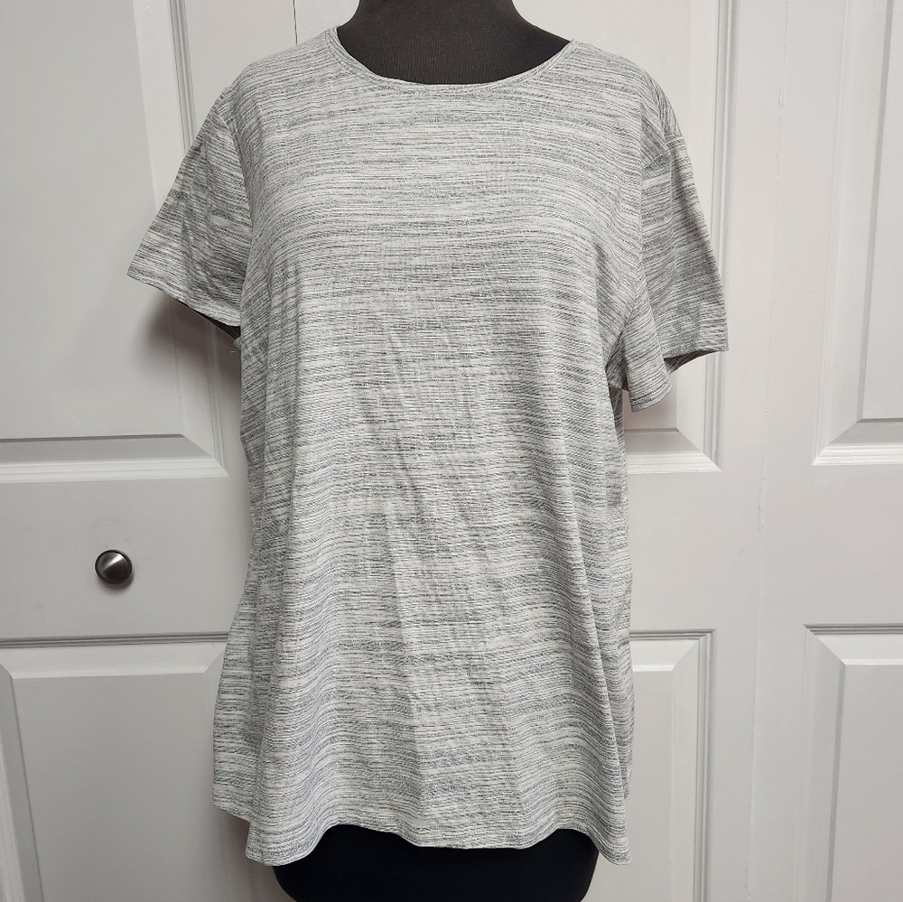 Croft & Barrow Woman's XL Classic Tee